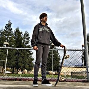 Meet your Posher, Valente